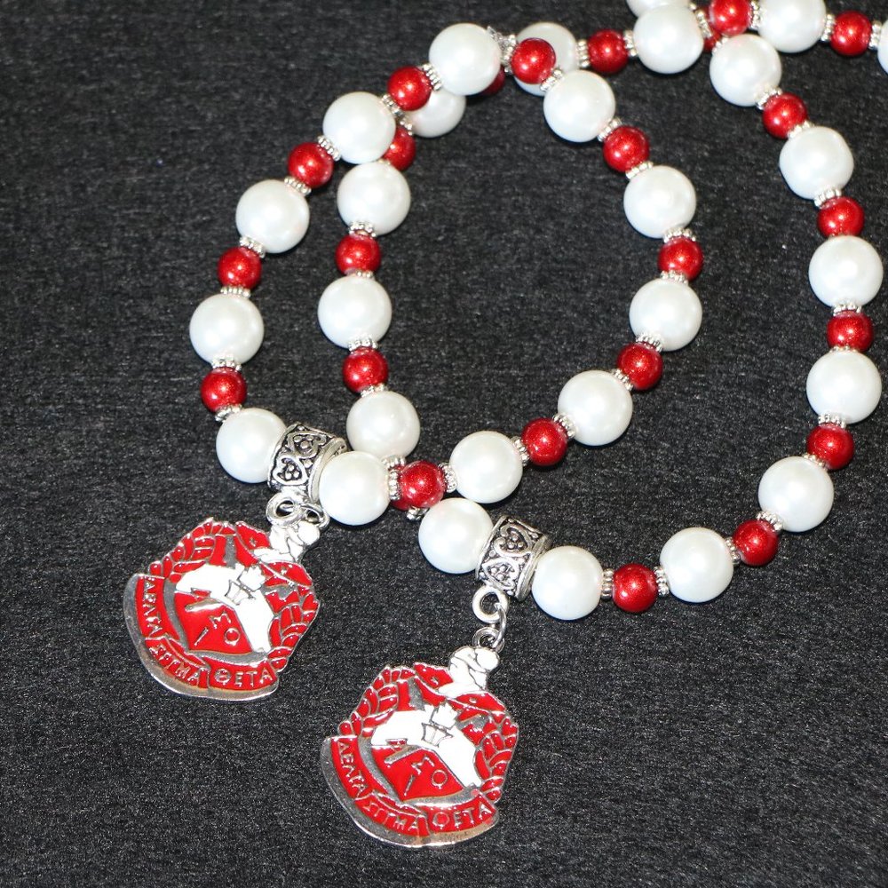 DST Pearl Bracelet